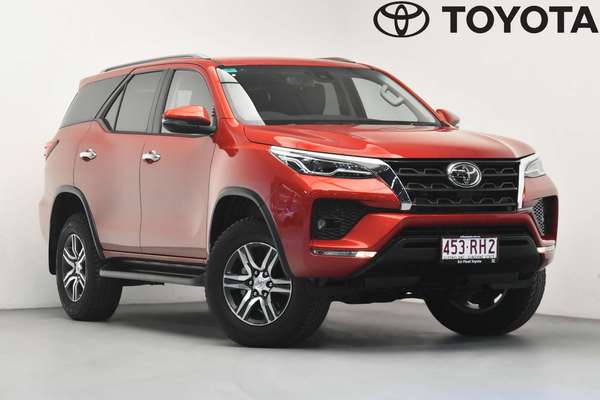 2025 Toyota Fortuner GXL GUN156R