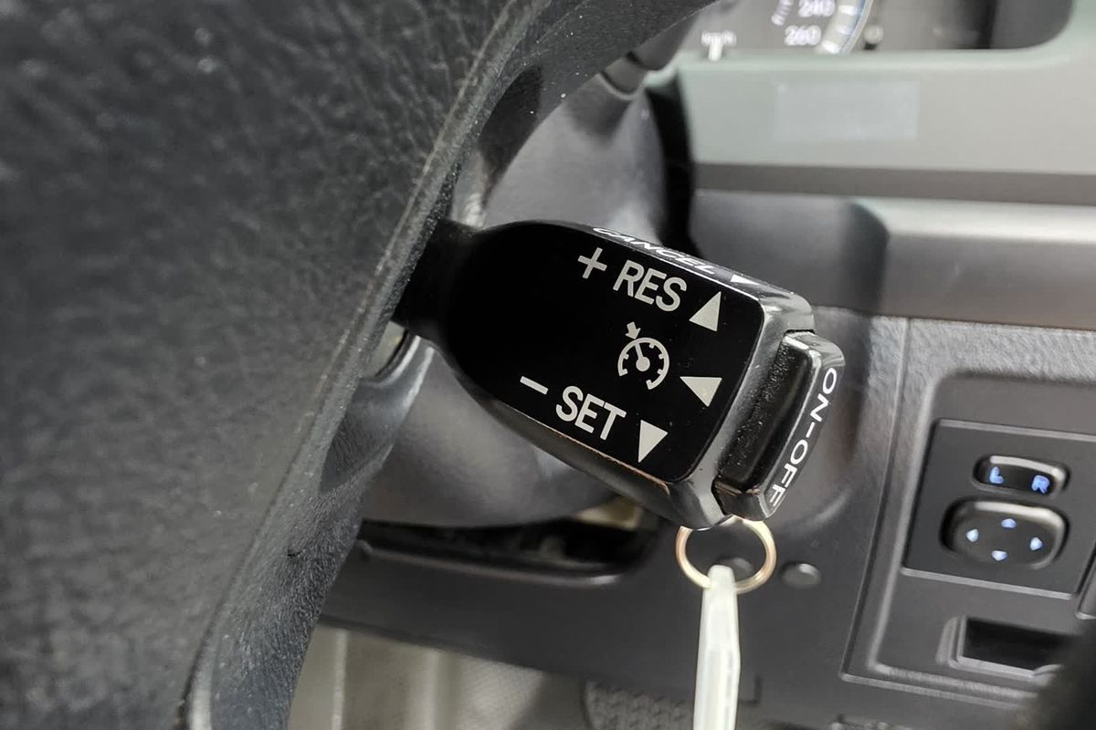 2017 Toyota Landcruiser GX VDJ200R image 35