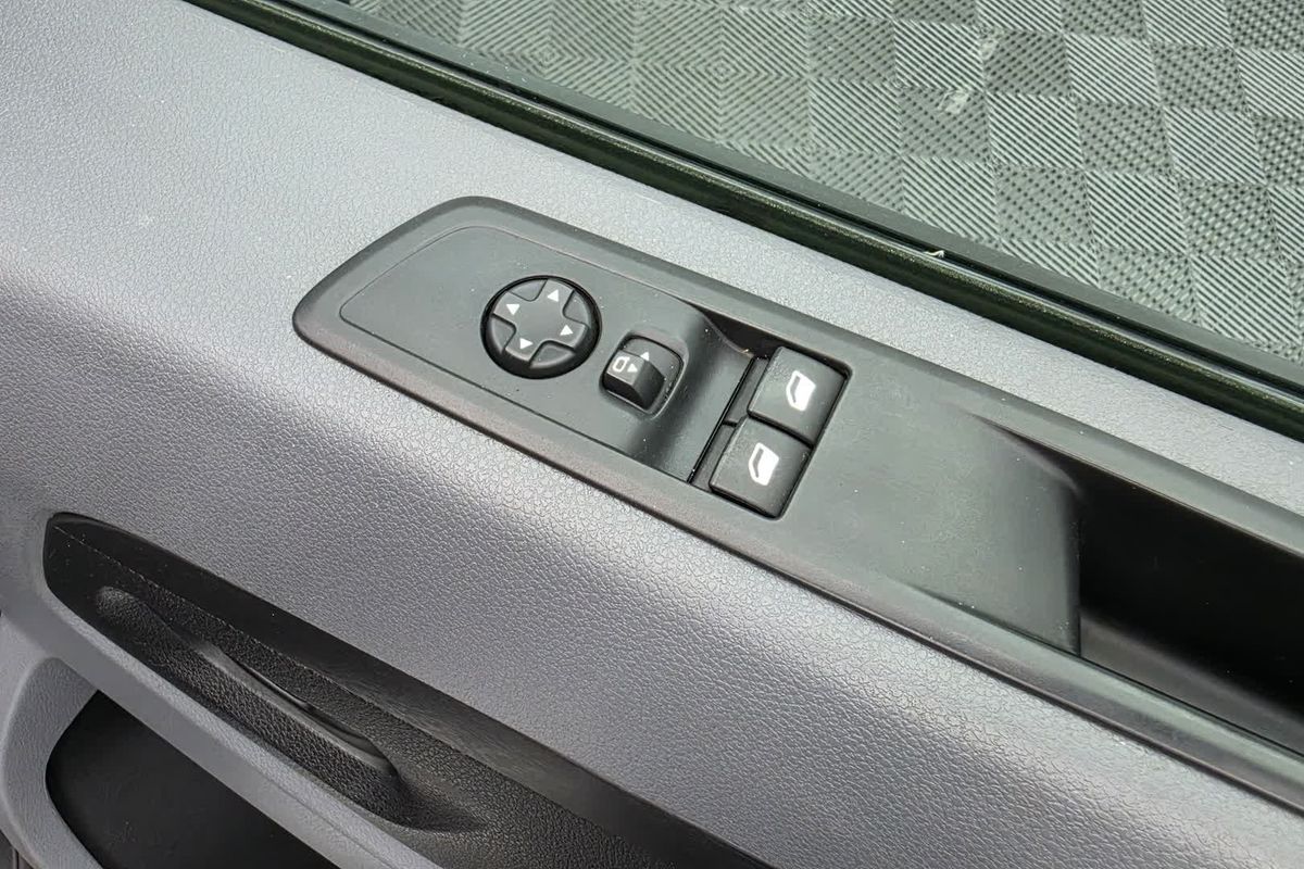 2021 Peugeot Expert 150 HDI K0 SWB