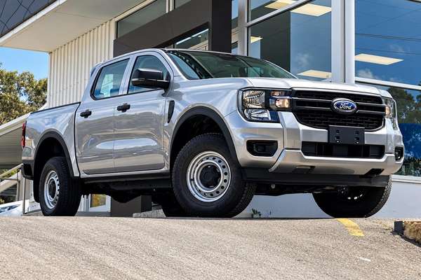 2025 Ford Ranger XL 4X4 2.0L