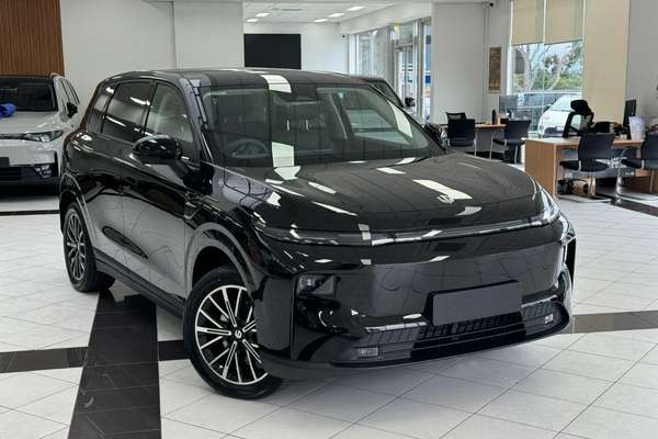 2026 Leapmotor B10 Design LR A12