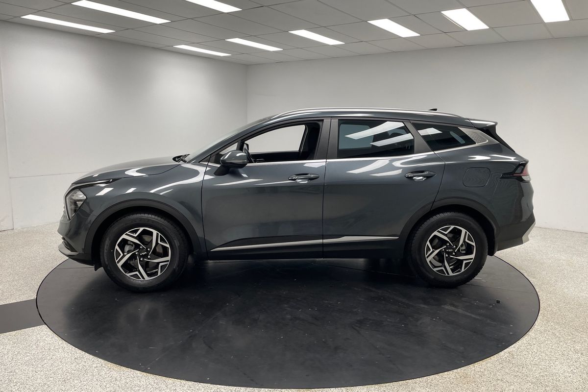 2022 Kia Sportage S NQ5