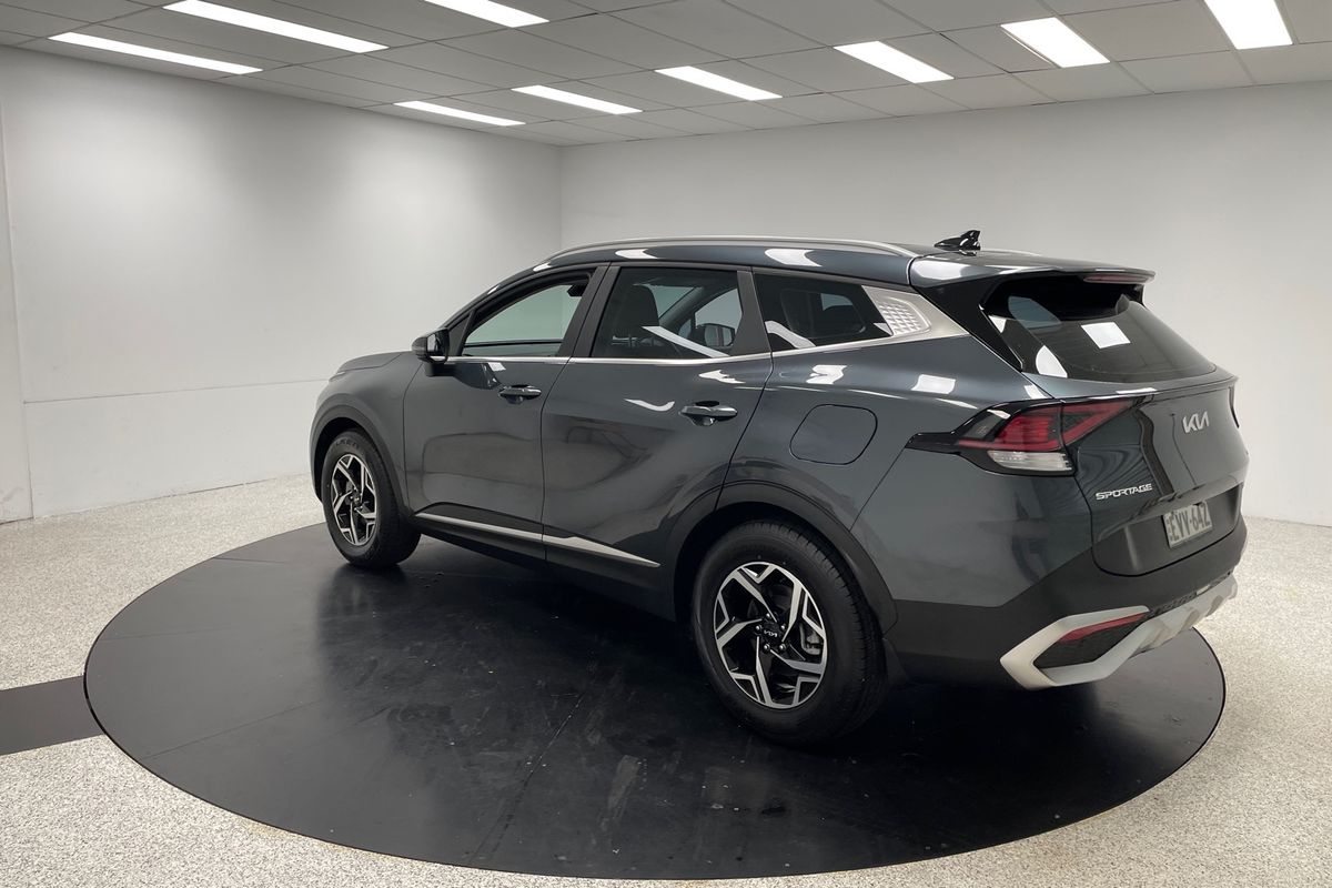 2022 Kia Sportage S NQ5