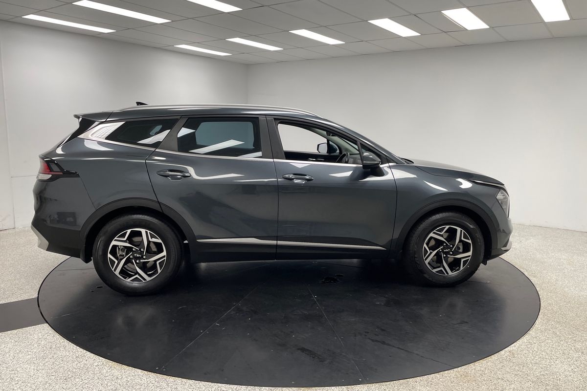 2022 Kia Sportage S NQ5
