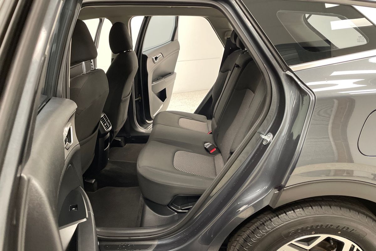 2022 Kia Sportage S NQ5