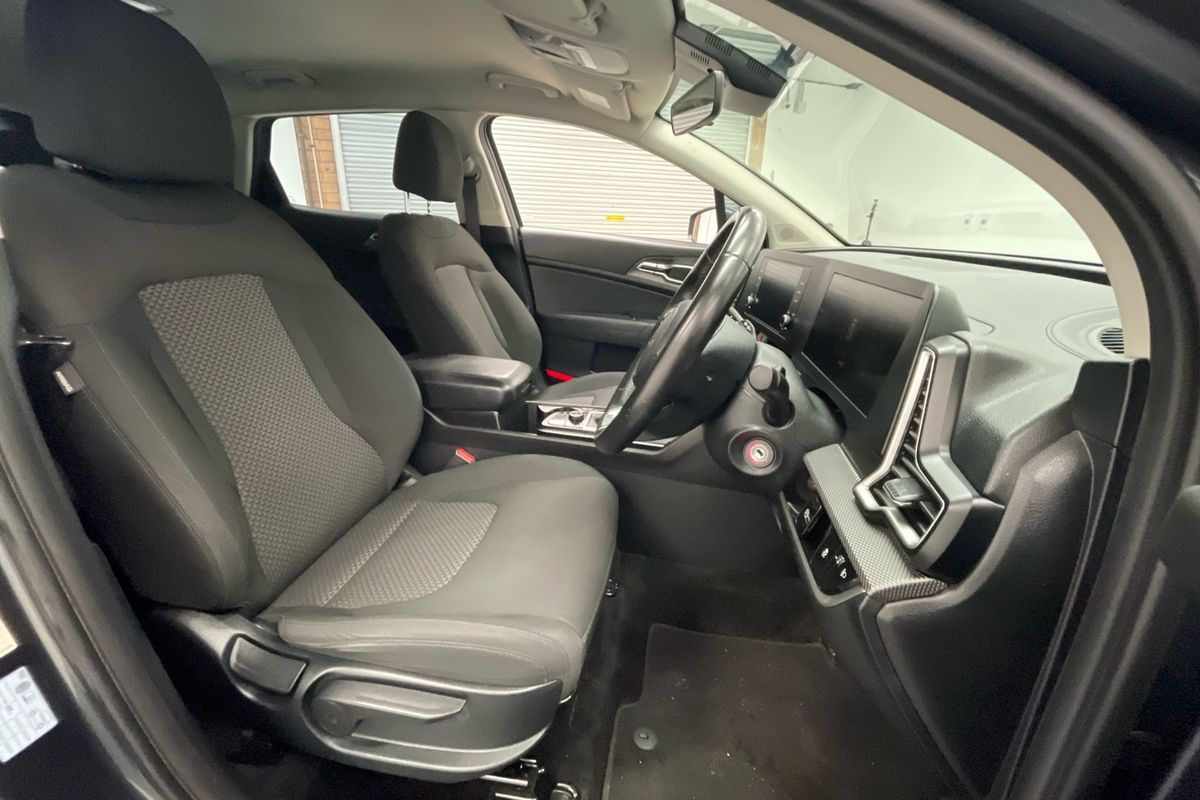 2022 Kia Sportage S NQ5