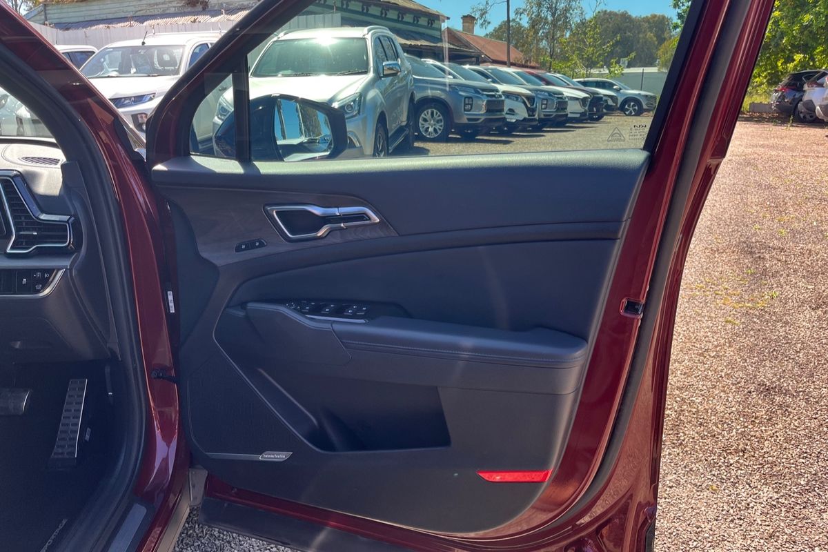 2022 Kia Sportage GT-Line NQ5