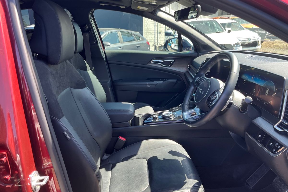 2022 Kia Sportage GT-Line NQ5