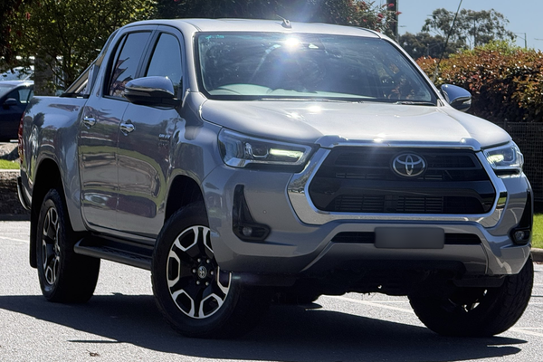 2020 Toyota Hilux SR5 GUN126R 4X4