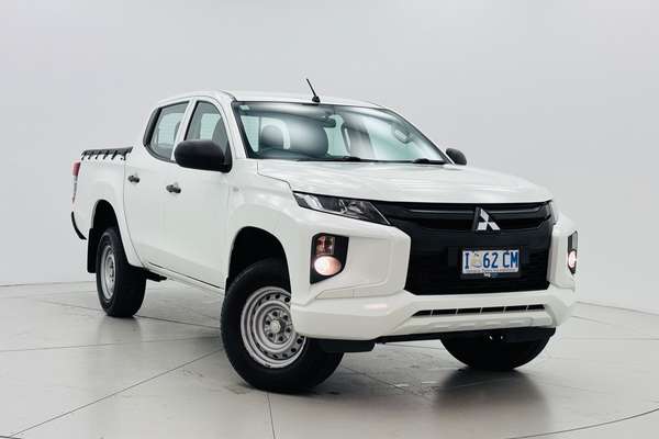 2019 Mitsubishi Triton GLX MR 4X4
