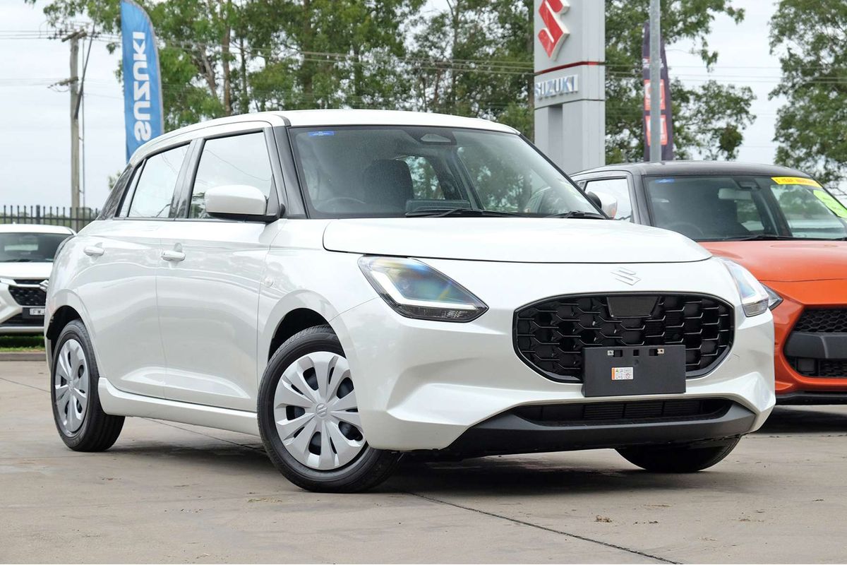 2026 Suzuki Swift Hybrid UZ