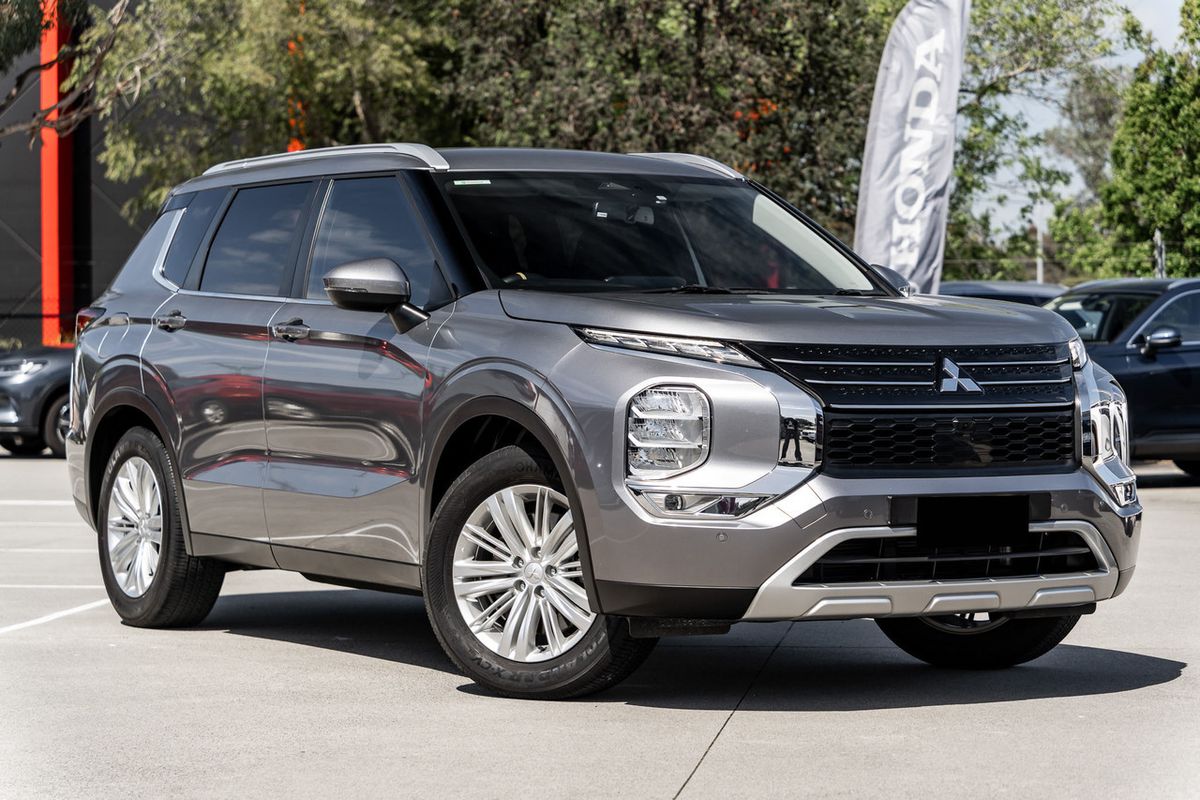 2021 Mitsubishi Outlander LS ZM
