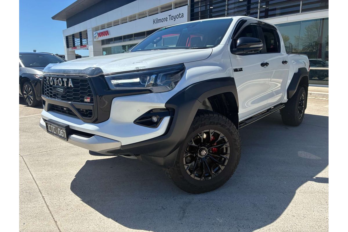2023 Toyota Hilux GR Sport GUN126R 4X4 image 4
