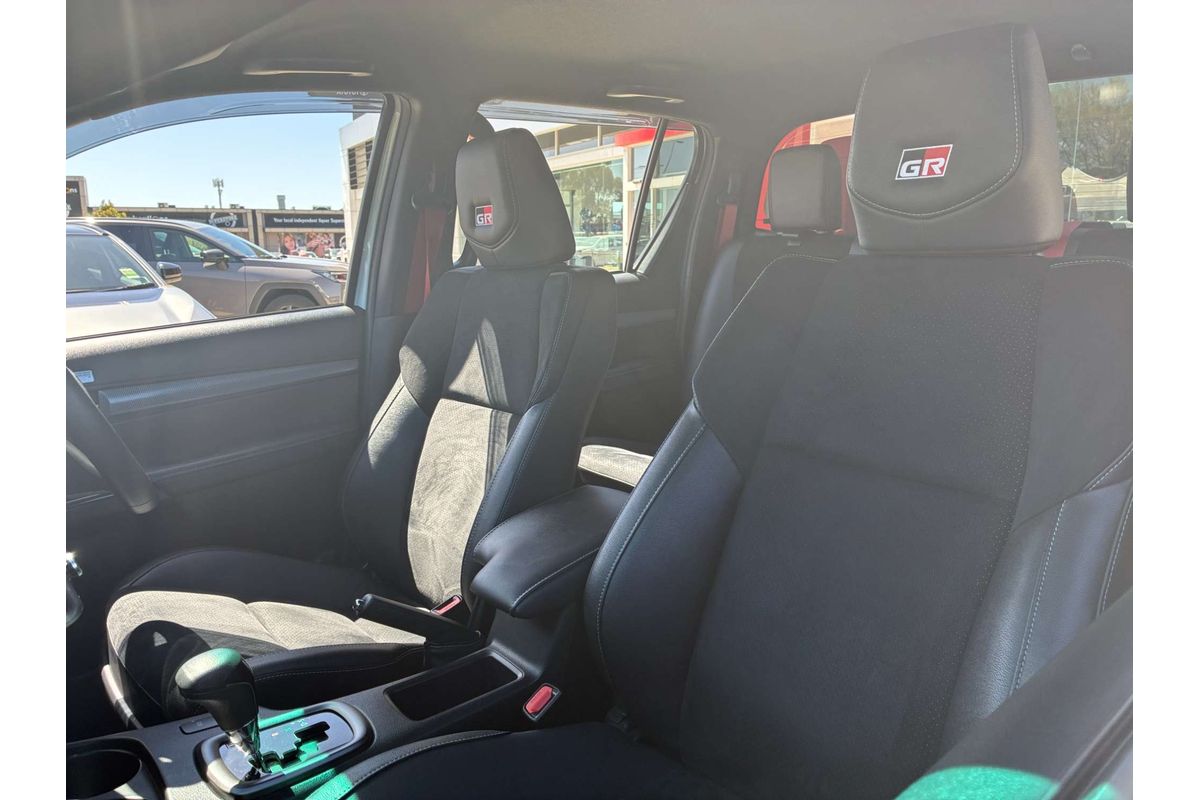 2023 Toyota Hilux GR Sport GUN126R 4X4 image 6