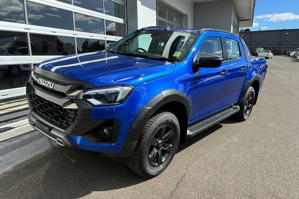 2026 Isuzu D-MAX X-TERRAIN 4X4