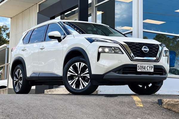 2023 Nissan X-TRAIL ST-L T33