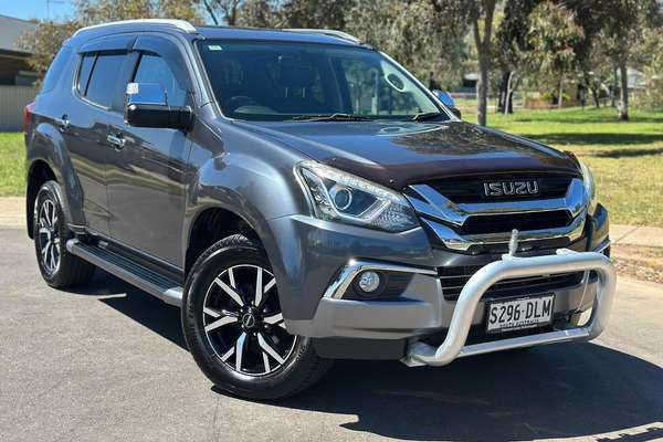 2021 Isuzu MU-X LS-T