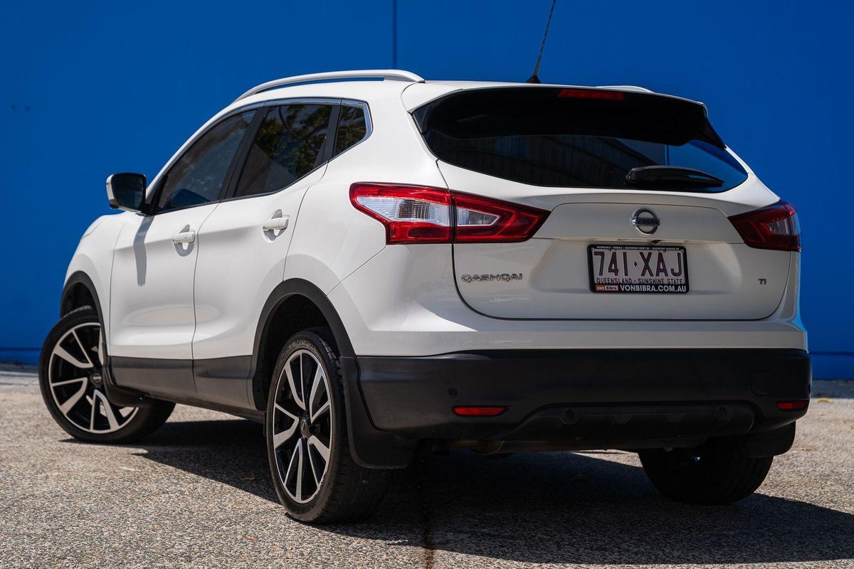 2016 Nissan QASHQAI Ti J11