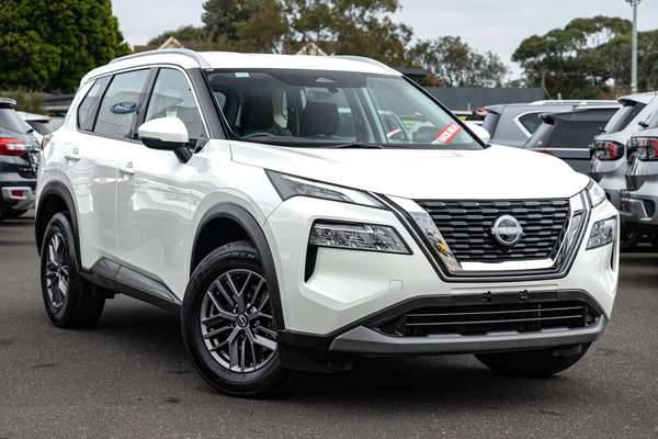 2024 Nissan X-TRAIL ST T33