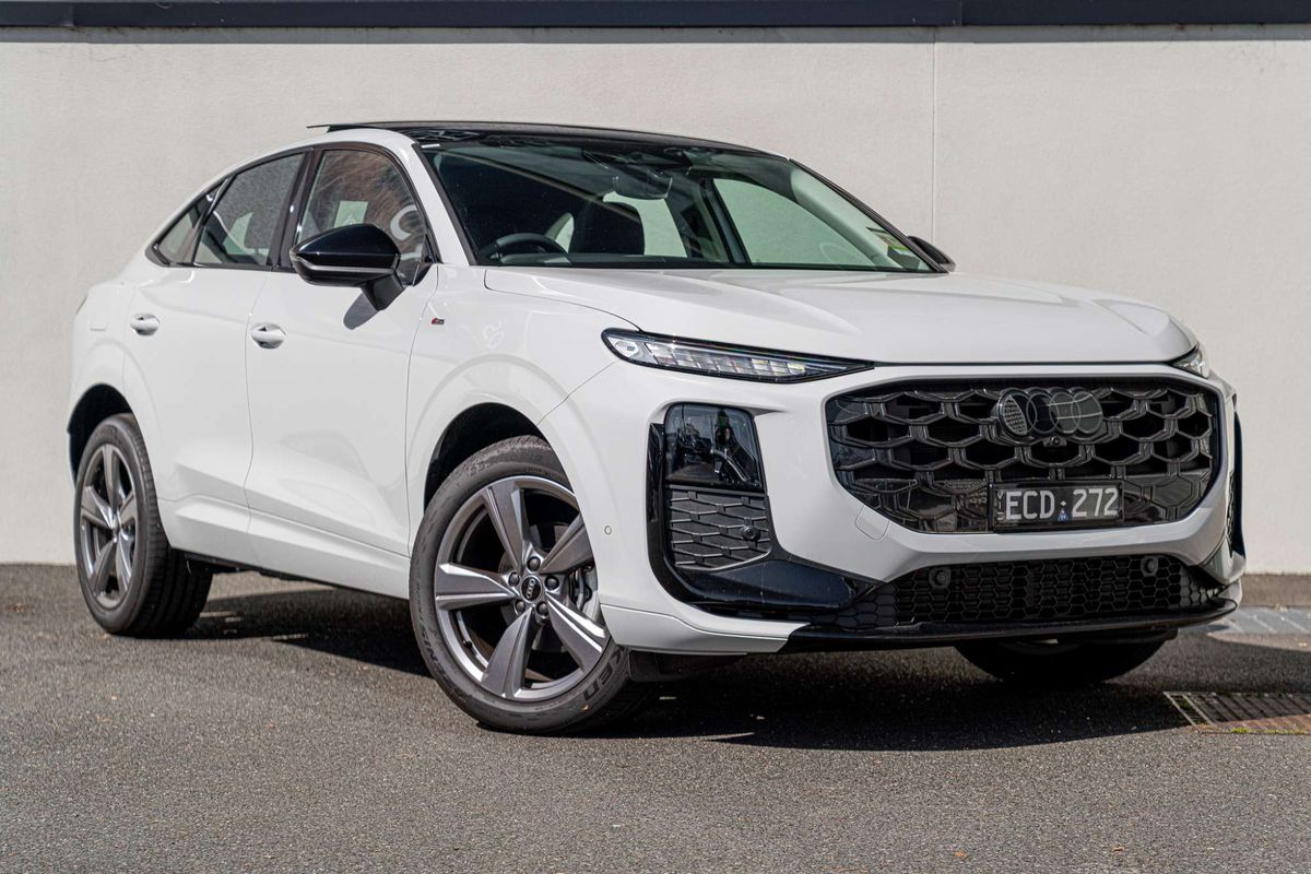 2026 Audi Q3 TFSI 110kW FJ