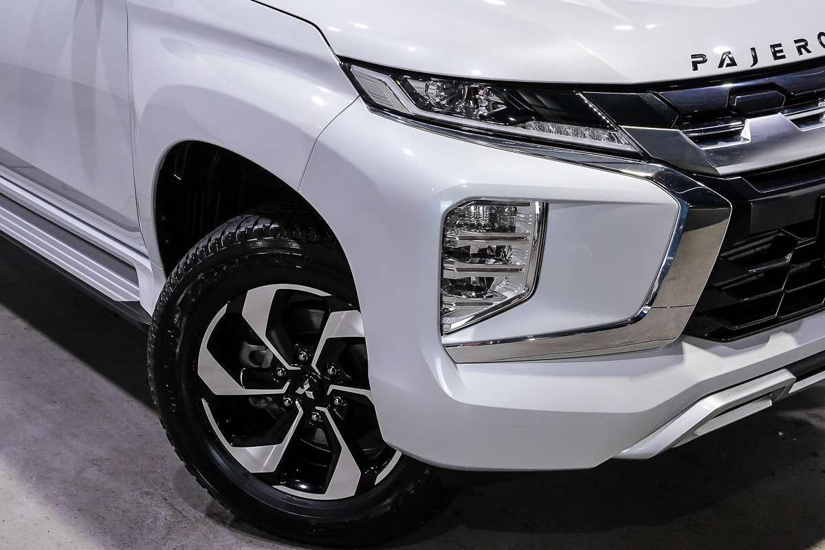2025 Mitsubishi Pajero Sport GLS QG