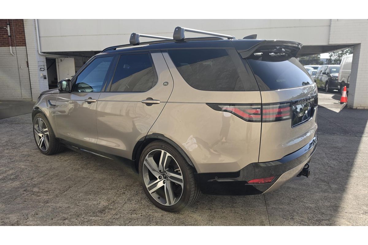 2023 Land Rover Discovery P360 Dynamic HSE Series 5