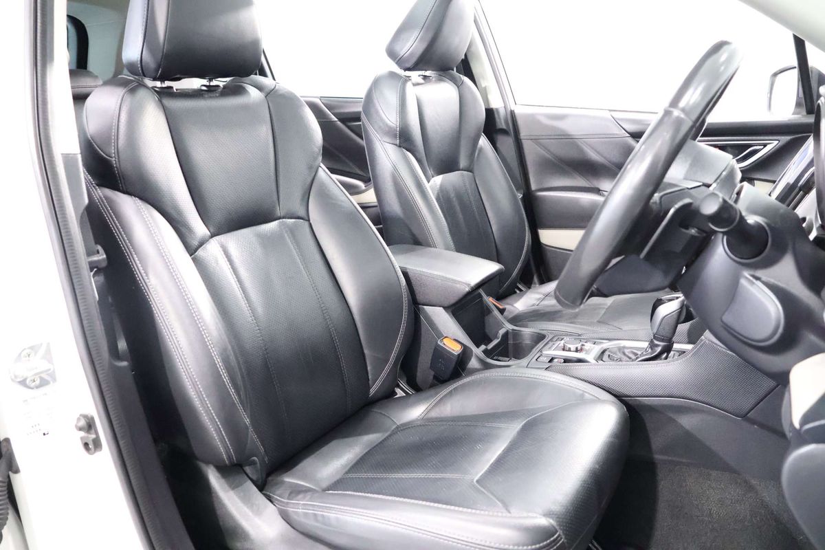 2023 Subaru Forester 2.5i-S S5