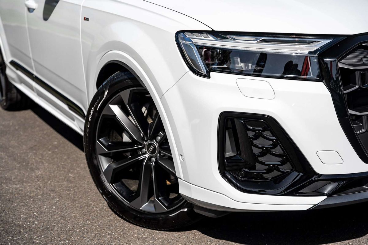 2025 Audi Q7 TDI 170kW 4M