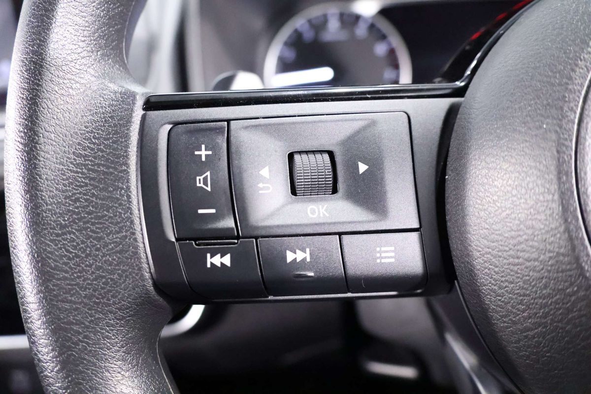 2024 Nissan X-TRAIL ST T33