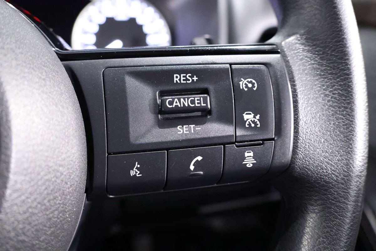 2024 Nissan X-TRAIL ST T33