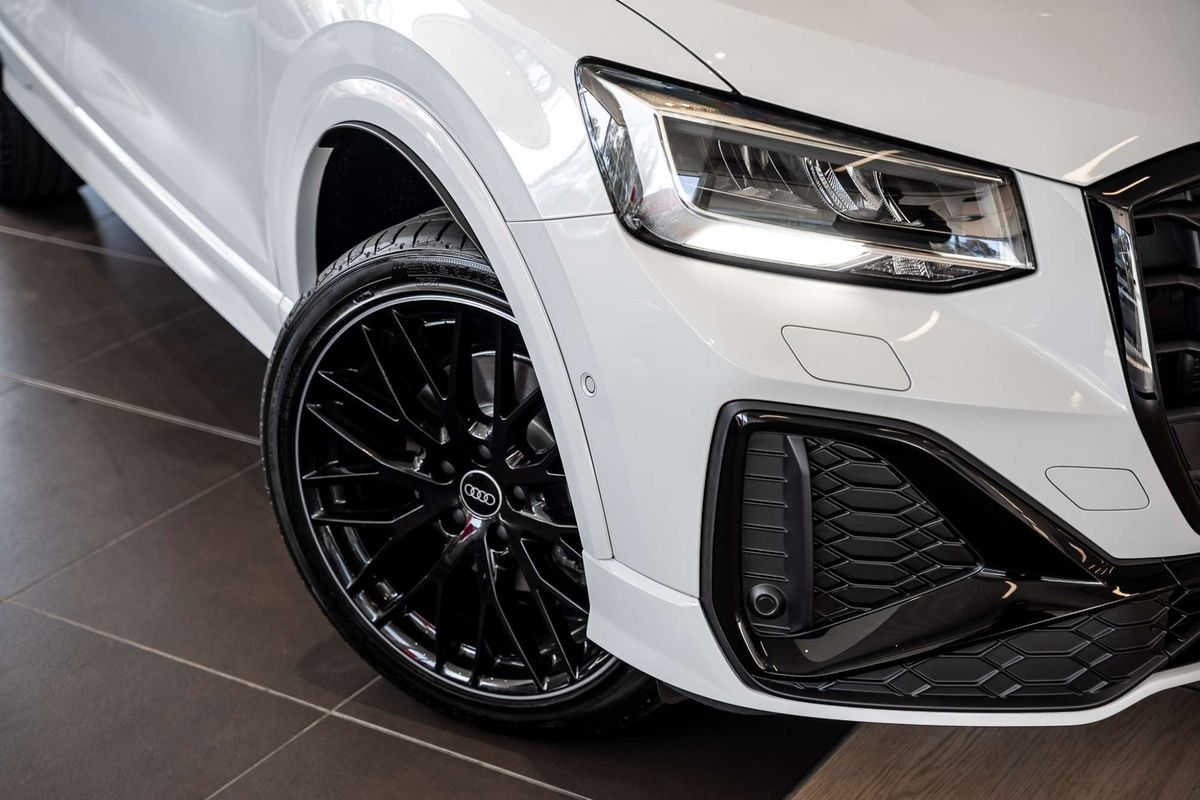 2026 Audi Q2 35 TFSI S line edition GA