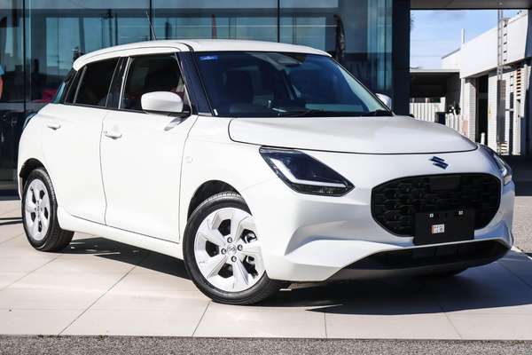 2026 Suzuki Swift Hybrid UZ
