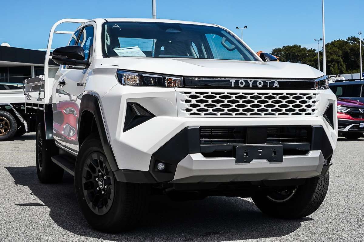 2026 Toyota Hilux SR GUN226R 4X4
