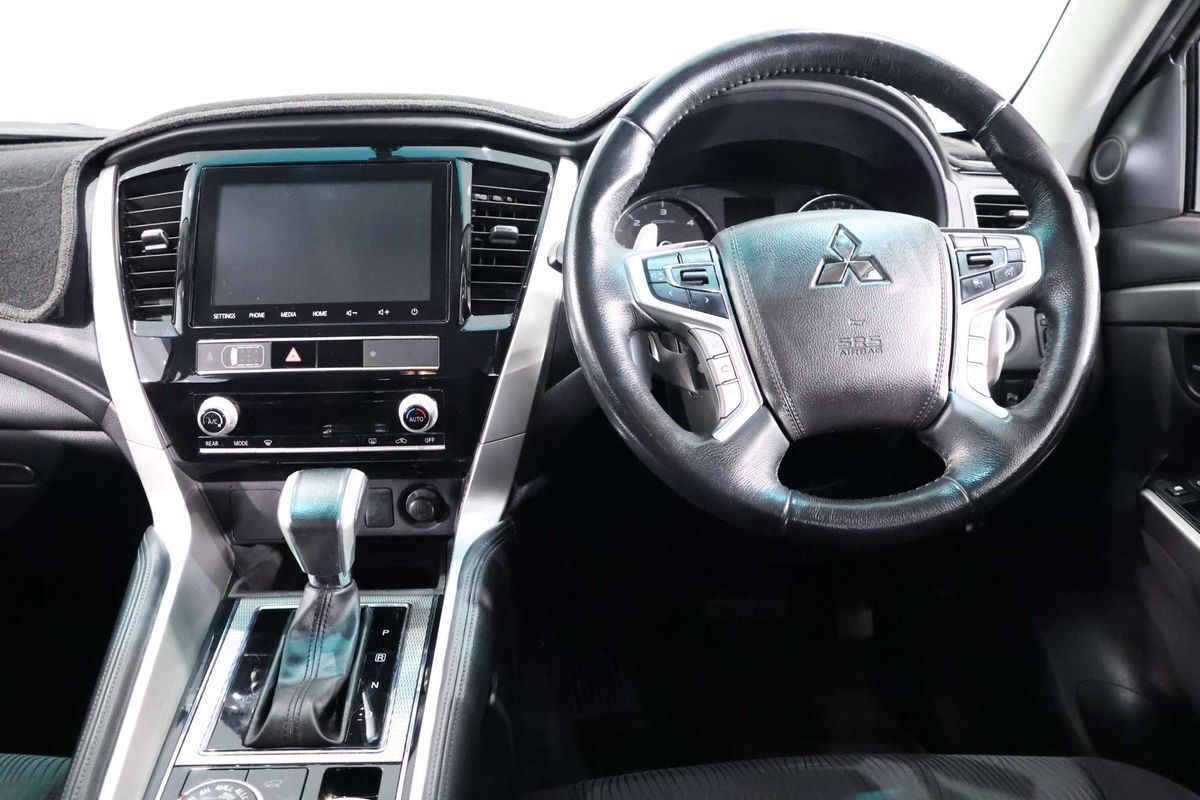 2021 Mitsubishi Pajero Sport GLX QF