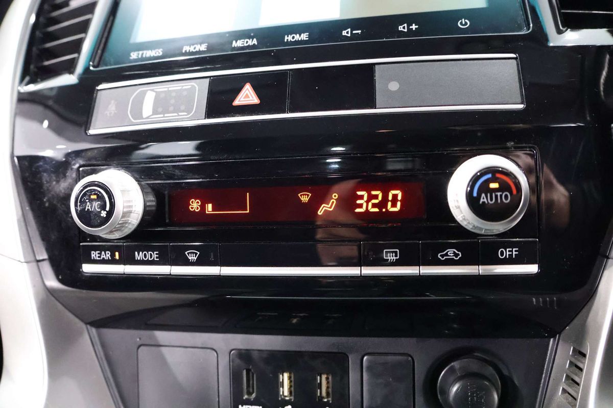 2021 Mitsubishi Pajero Sport GLX QF
