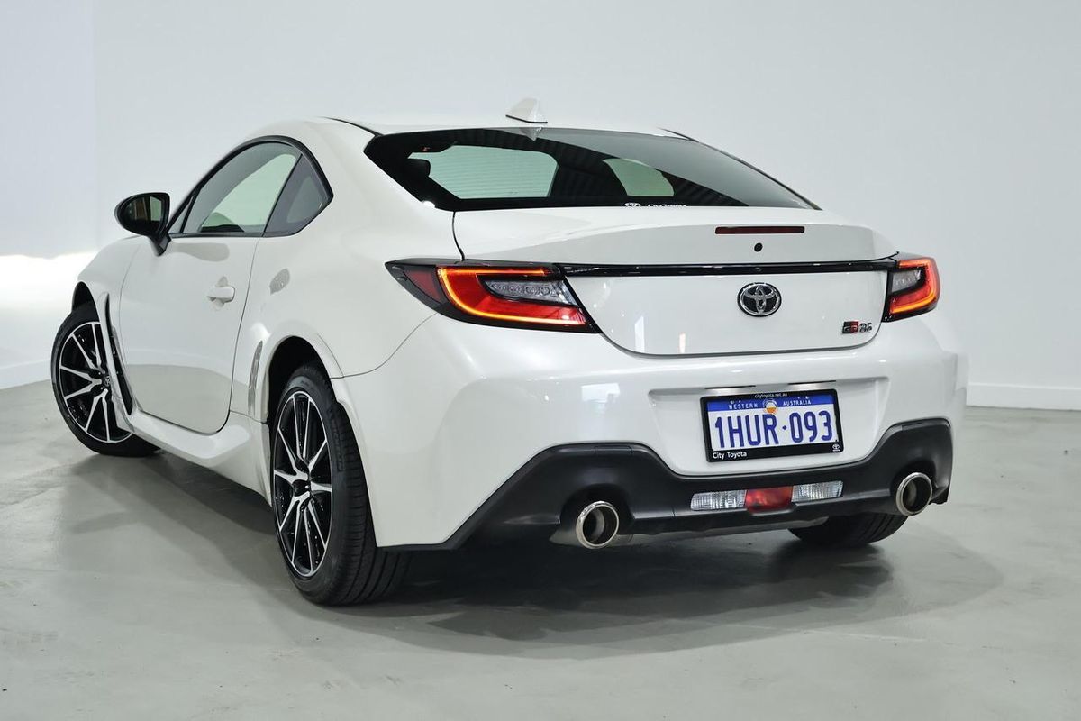 2023 Toyota GR86 GT ZN8
