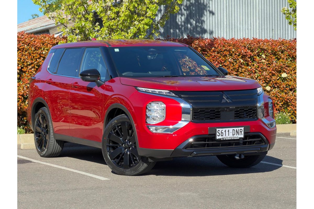 2026 Mitsubishi Outlander Black Edition ZM
