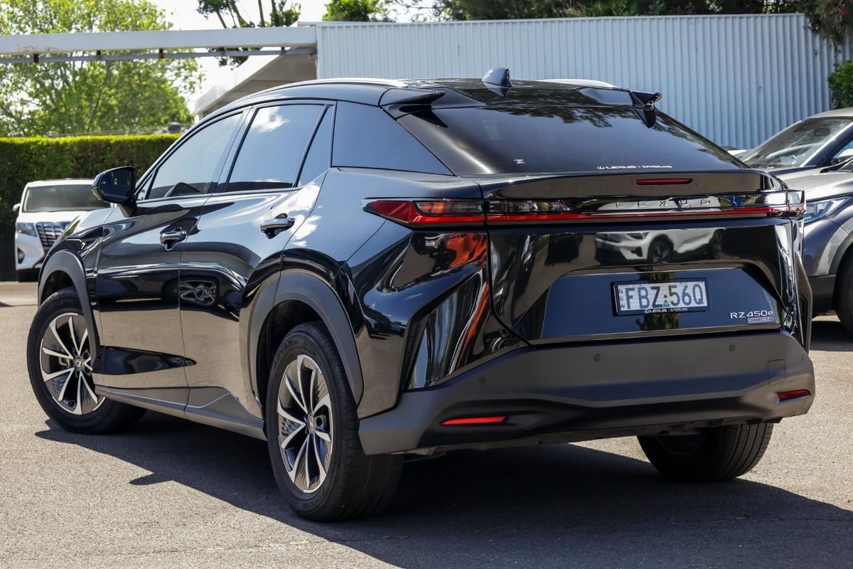 2023 Lexus RZ RZ450e Luxury XEBM15R