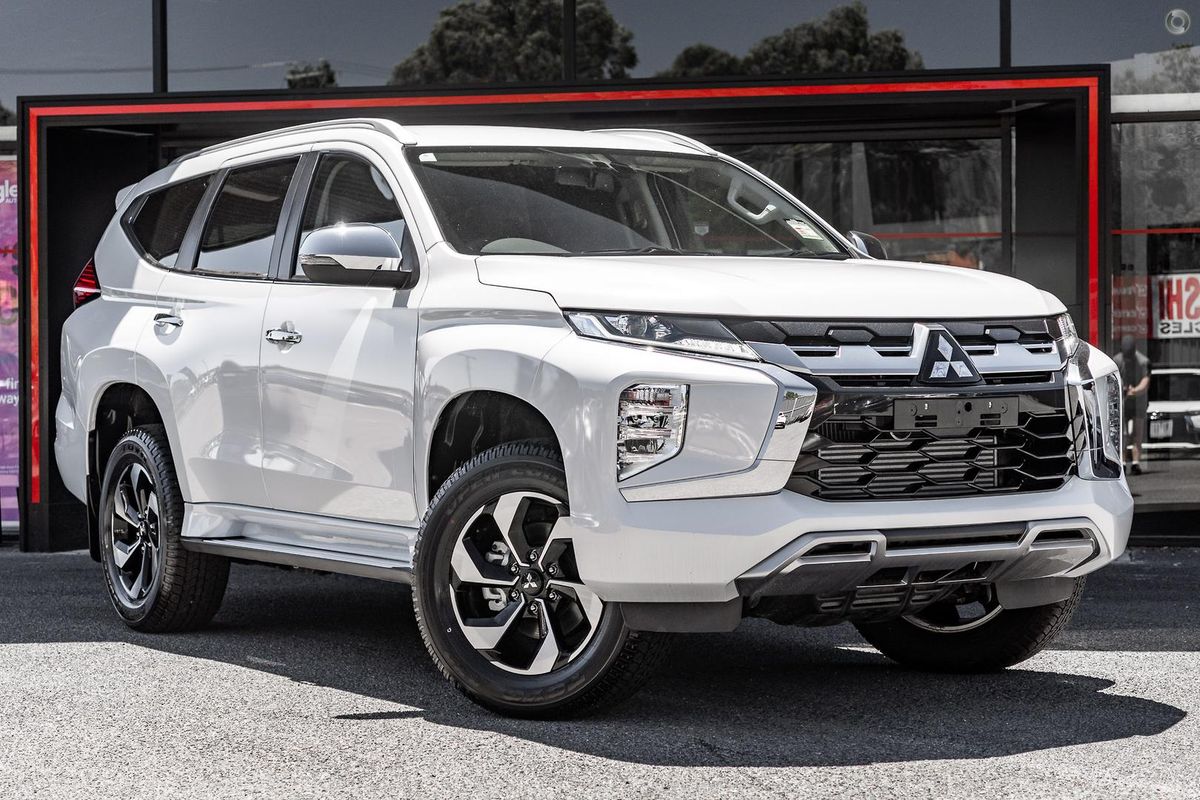 2025 Mitsubishi Pajero Sport GLS QG