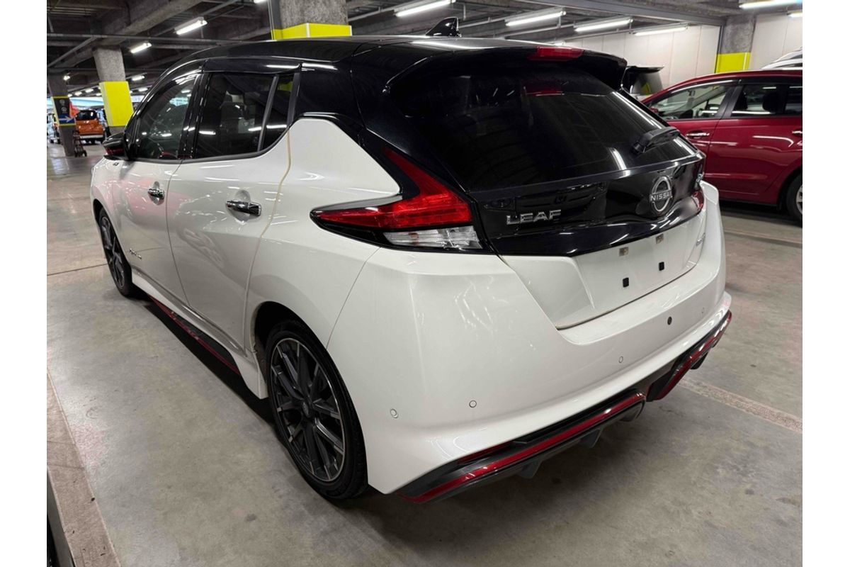 2021 Nissan LEAF