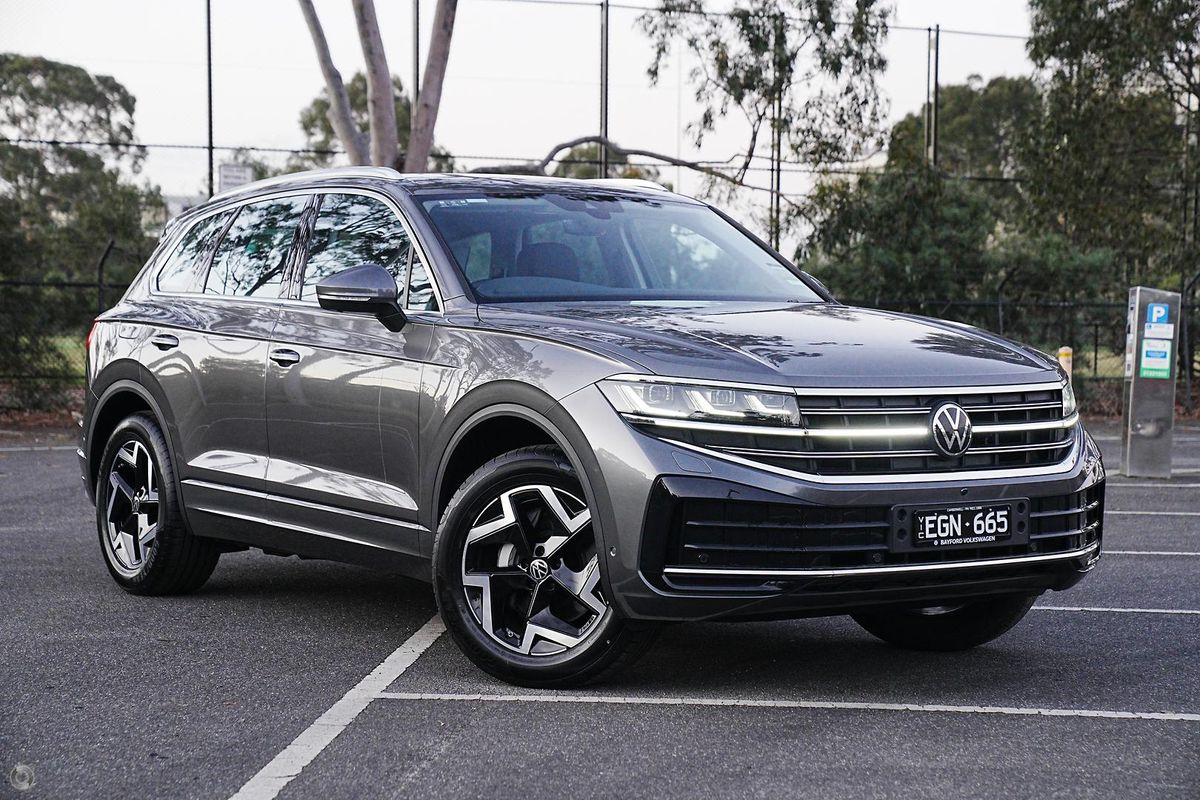 2025 Volkswagen Touareg 170TDI RC
