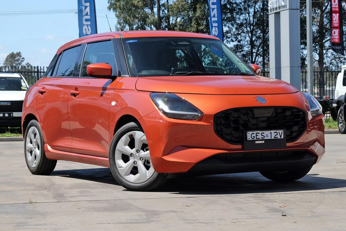 2026 Suzuki Swift Hybrid Plus UZ