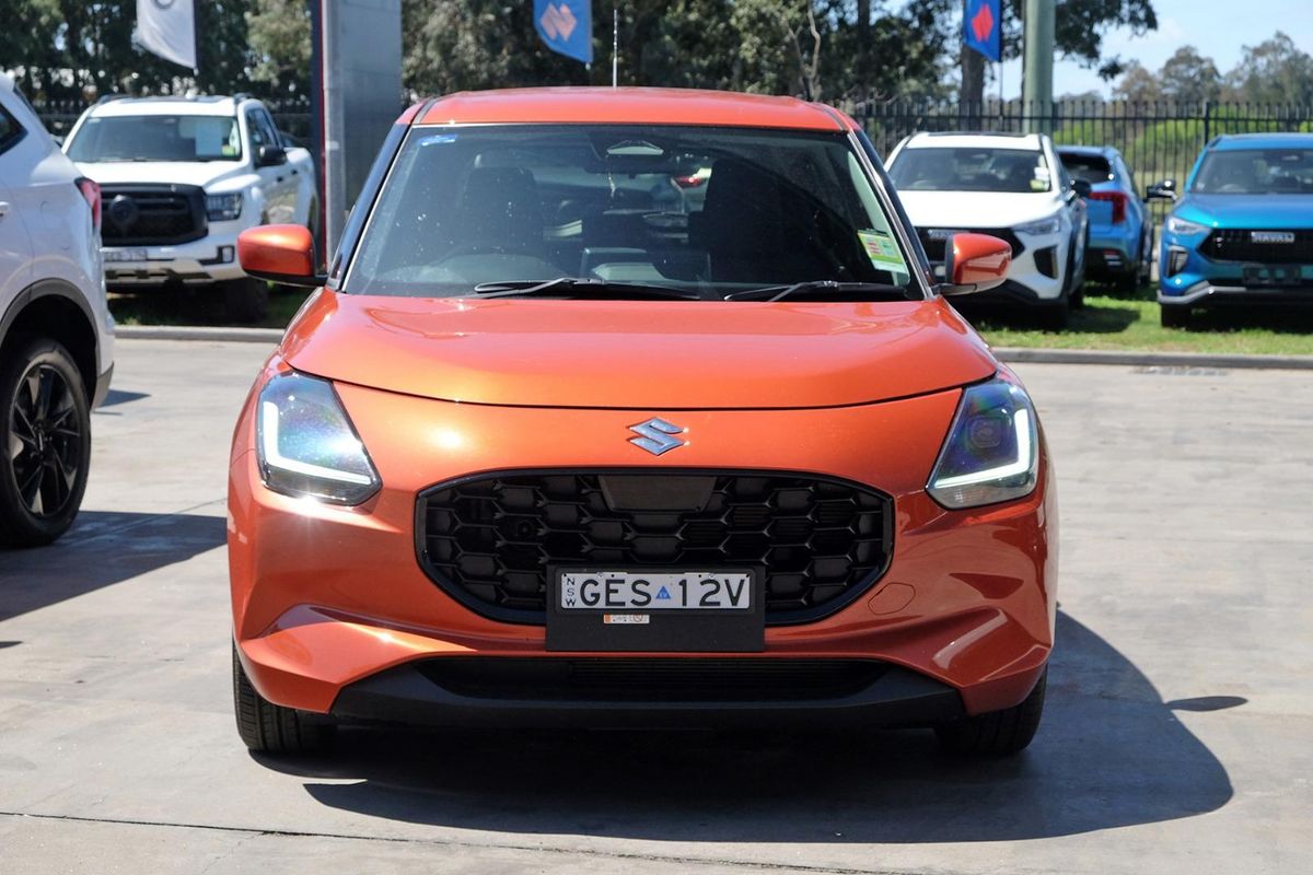 2026 Suzuki Swift Hybrid Plus UZ