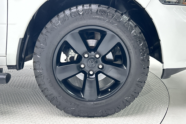 2021 RAM 1500 Express DS 4X4 SWB thumb-9