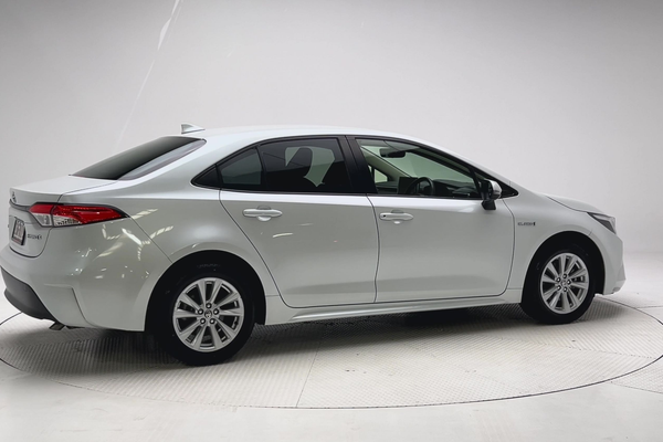 2023 Toyota Corolla SX Hybrid ZWE219R thumb-2
