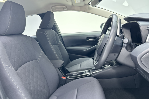 2023 Toyota Corolla SX Hybrid ZWE219R thumb-12