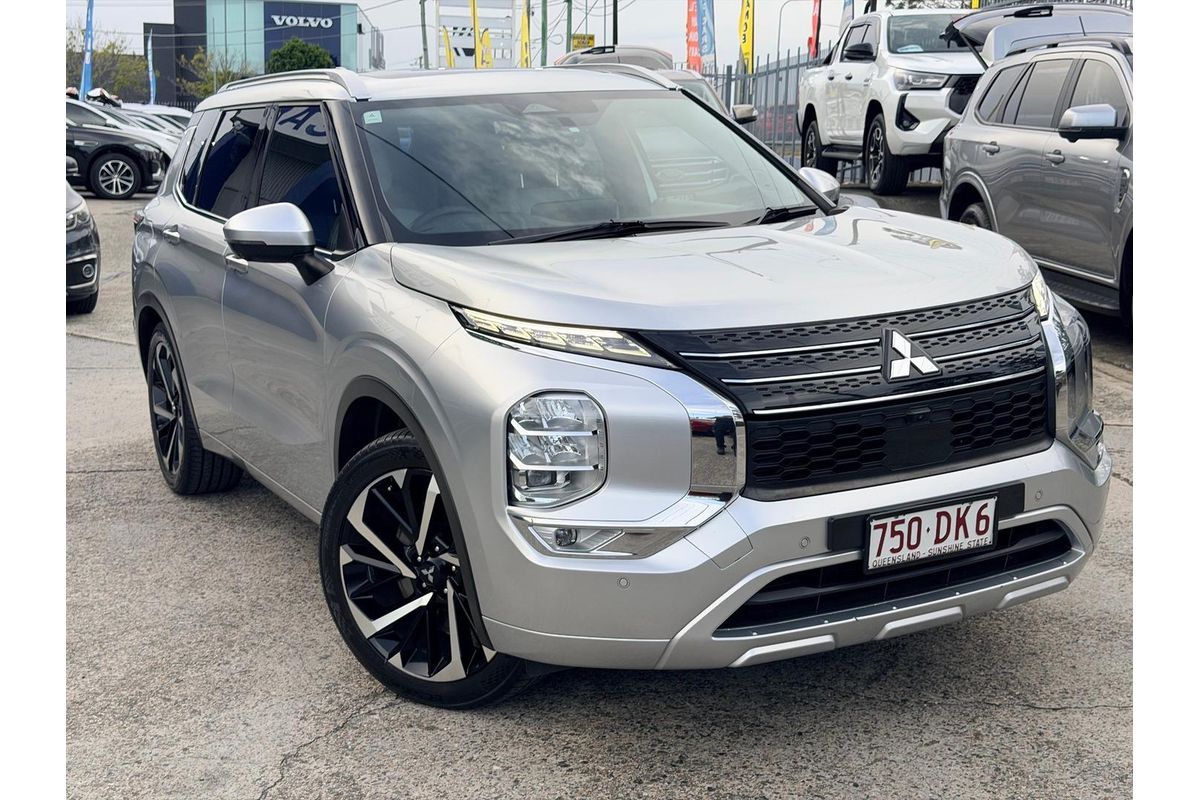 2021 Mitsubishi Outlander Exceed ZM