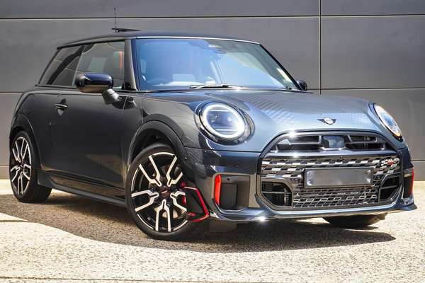 2026 MINI Cooper JCW Favoured F66