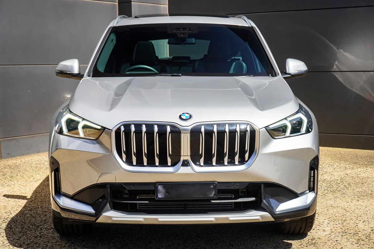 2025 BMW X1 sDrive18i U11