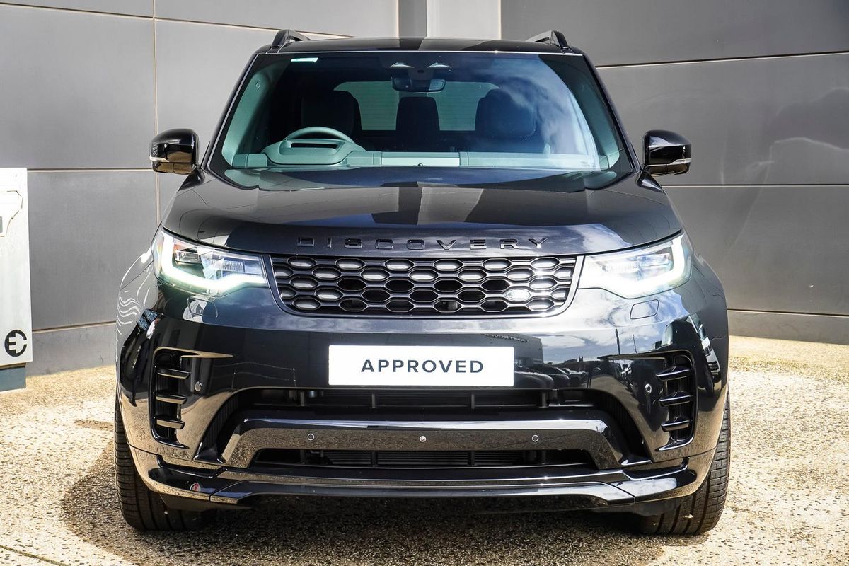 2025 Land Rover Discovery D350 Dynamic SE Series 5
